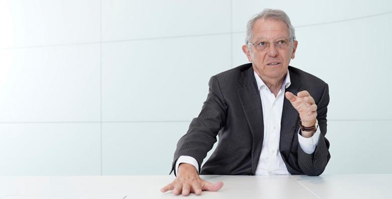 Sir David King