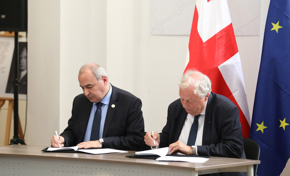 Rector of Tbilisi State University, George Sharvashidze and President of Academia Europaea, Sierd Cloetingh